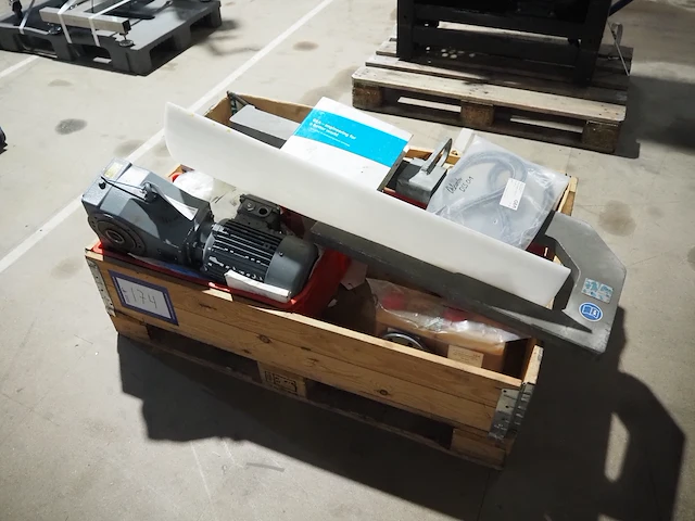 Nn parts - afbeelding 1 van  6