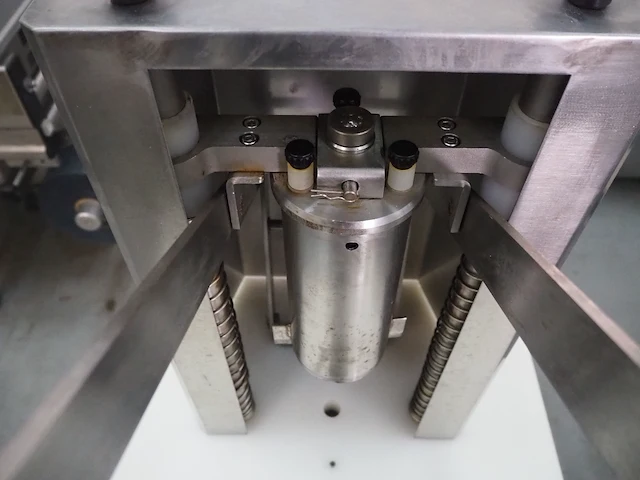 Nn pineapple peeler - afbeelding 6 van  9