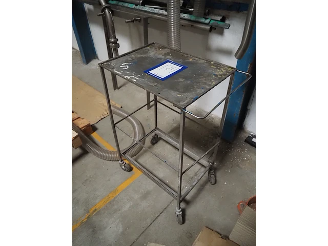 Nn pipes and trolley - afbeelding 2 van  4
