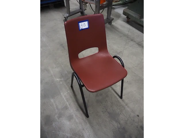 Nn plastic chairs - afbeelding 8 van  11