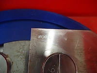 Nn plastic crate with discs - afbeelding 8 van  8