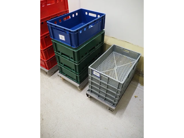 Nn plastic crates - afbeelding 2 van  6