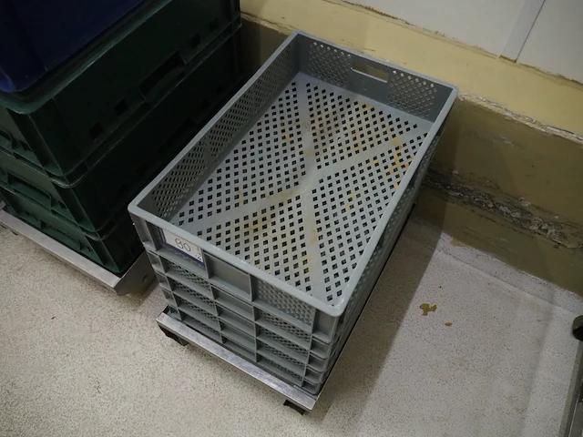 Nn plastic crates - afbeelding 3 van  6