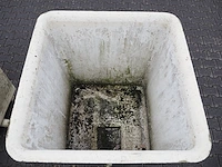 Nn plastic tubs - afbeelding 7 van  7