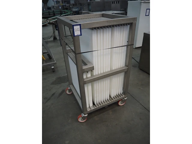 Nn plastic work tops - afbeelding 1 van  7