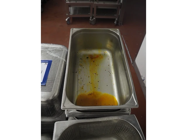 Nn plates and gastronorm bins - afbeelding 7 van  9