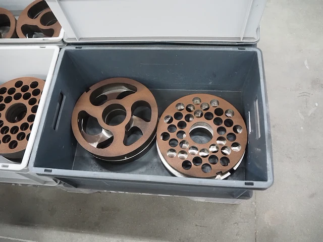 Nn plates and knifes for grinder - afbeelding 8 van  18