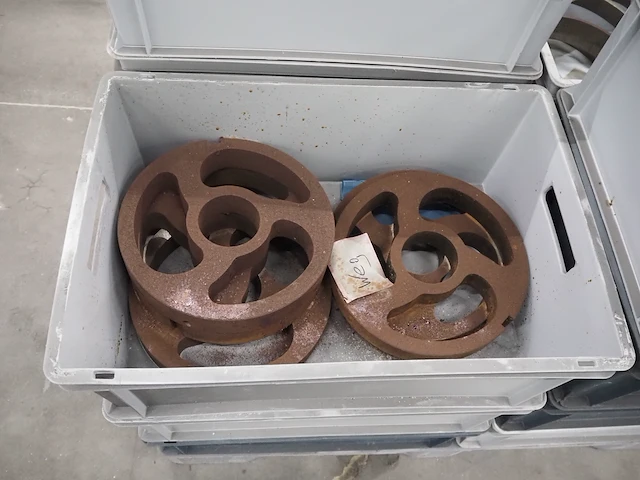 Nn plates and knifes for grinder - afbeelding 16 van  18