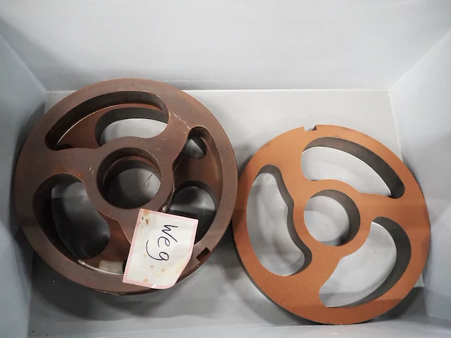 Nn plates and knifes - afbeelding 13 van  14