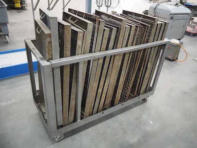 Nn plates - afbeelding 3 van  6