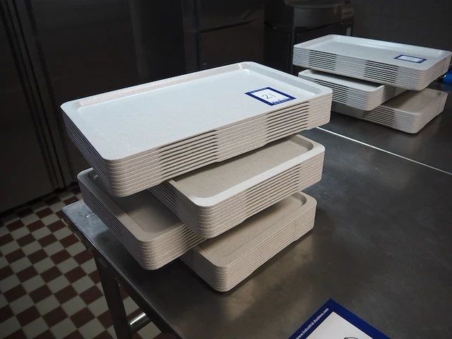 Nn plates - afbeelding 1 van  4