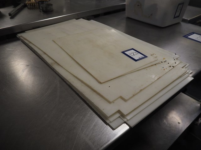 Nn plates - afbeelding 2 van  2