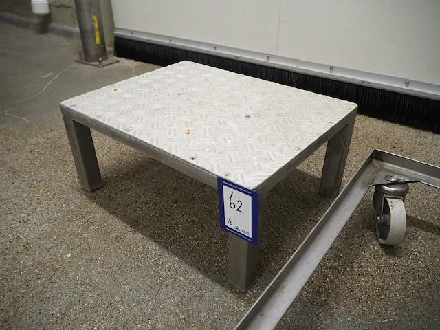 Nn platform and rollie - afbeelding 4 van  4