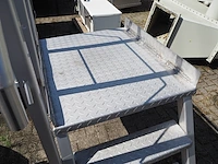 Nn platform with stairs - afbeelding 6 van  7