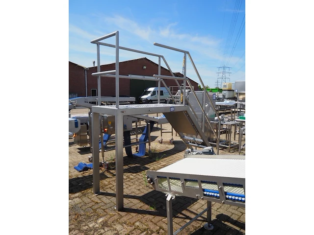 Nn platform with stairs - afbeelding 2 van  6