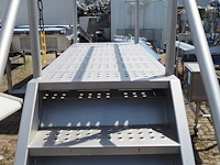 Nn platform with stairs - afbeelding 6 van  6