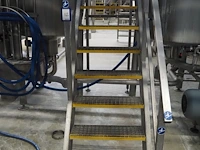 Nn platform with stairs - afbeelding 3 van  4