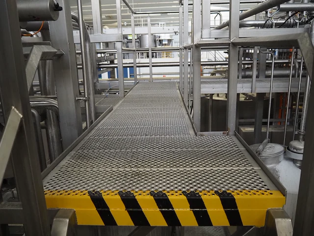Nn platform with stairs - afbeelding 5 van  7
