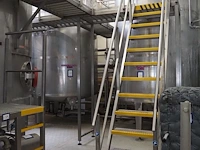 Nn platform with stairs - afbeelding 2 van  9