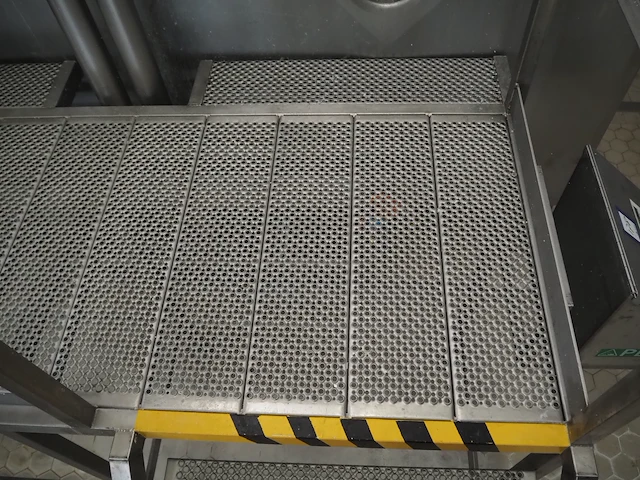 Nn platform with stairs - afbeelding 5 van  6