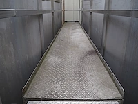 Nn platform with stairs - afbeelding 4 van  5