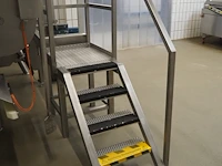 Nn platform with stairs - afbeelding 3 van  5