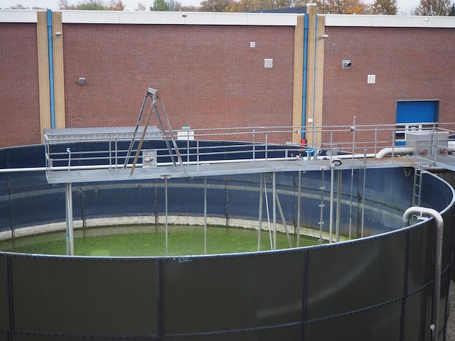 Nn platform with stairs - afbeelding 9 van  16