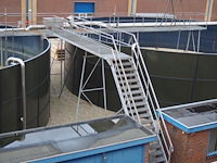 Nn platform with stairs - afbeelding 10 van  16