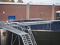 Nn platform with stairs - afbeelding 11 van  16