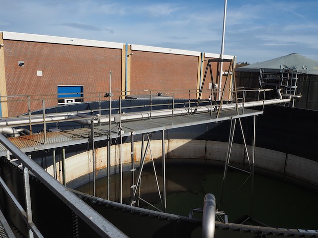 Nn platform with stairs - afbeelding 15 van  16