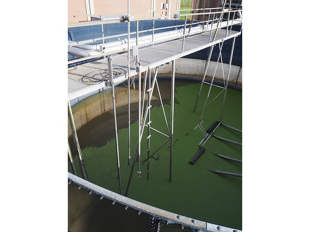 Nn platform with stairs - afbeelding 16 van  16