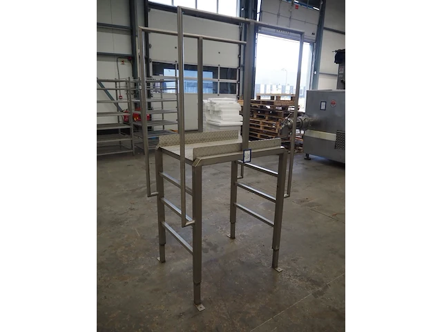 Nn platform - afbeelding 1 van  8
