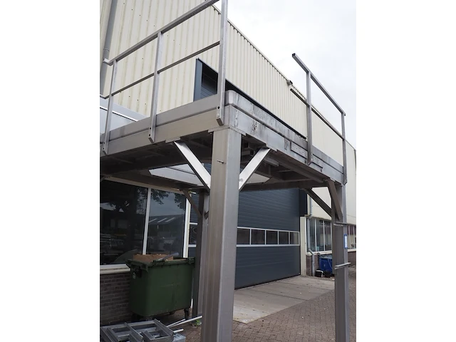Nn platform - afbeelding 7 van  10