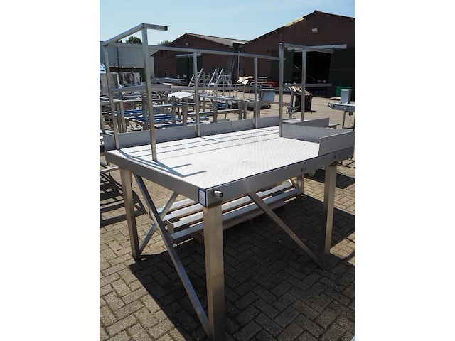 Nn platform - afbeelding 1 van  6