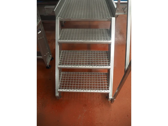 Nn platform - afbeelding 5 van  5