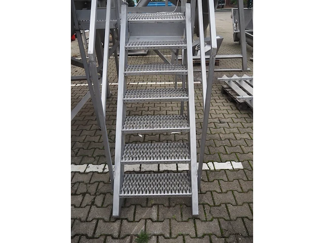 Nn platform - afbeelding 4 van  5