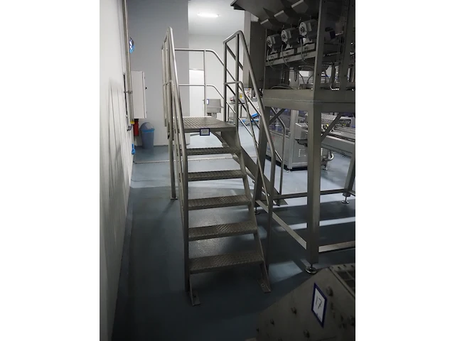 Nn platform - afbeelding 2 van  4