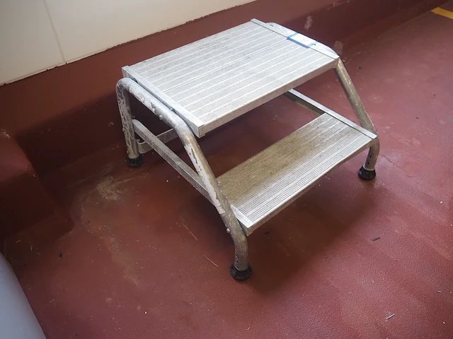 Nn platform - afbeelding 2 van  2