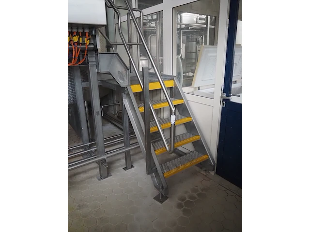 Nn platform - afbeelding 1 van  4