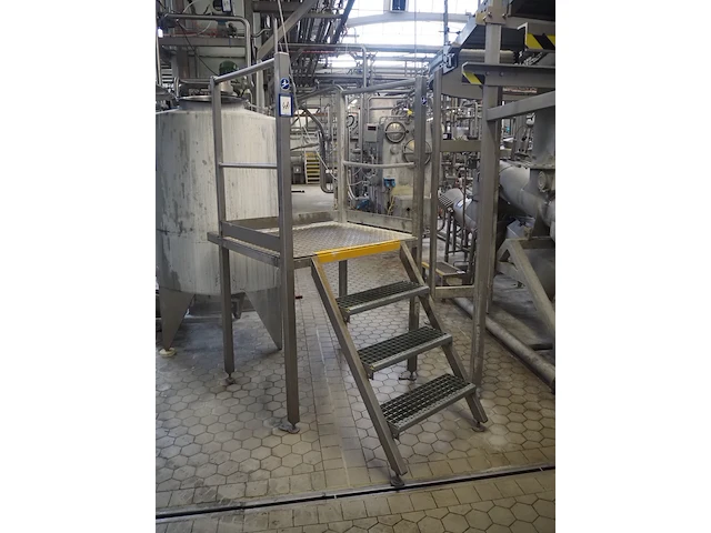 Nn platform - afbeelding 1 van  4