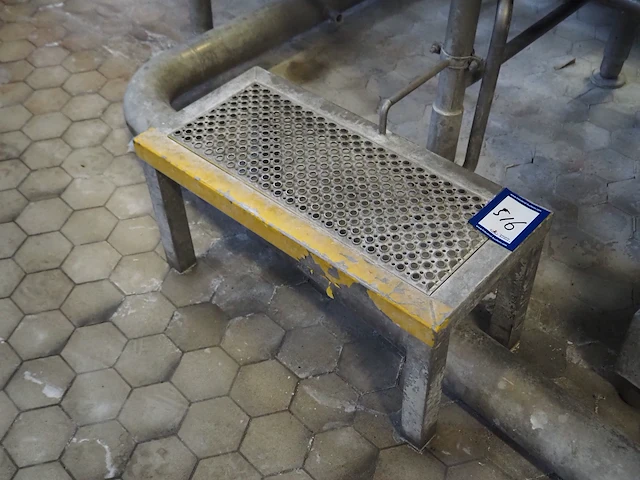 Nn platform - afbeelding 2 van  2