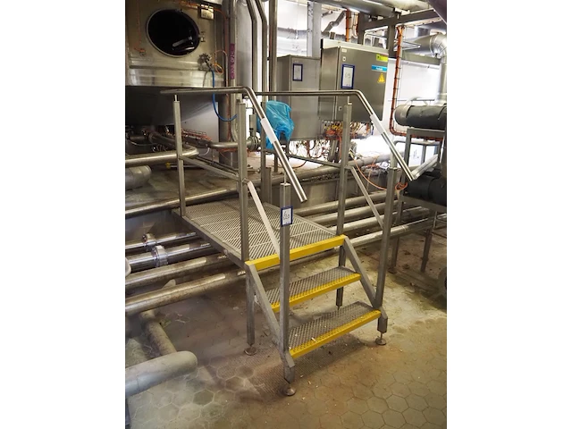 Nn platform - afbeelding 1 van  4