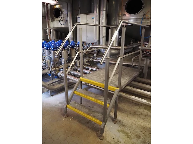 Nn platform - afbeelding 2 van  4