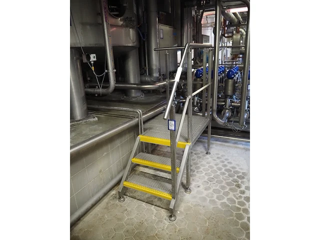 Nn platform - afbeelding 1 van  3