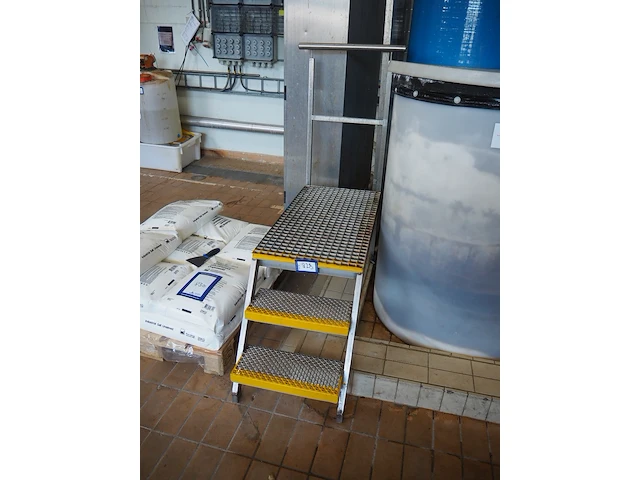 Nn platform - afbeelding 2 van  3