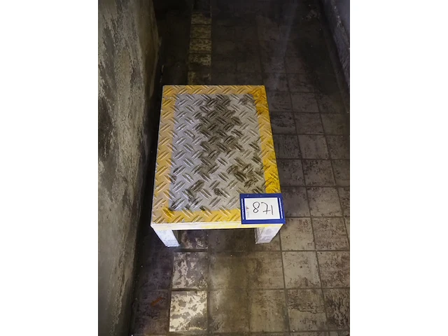 Nn platform - afbeelding 2 van  2