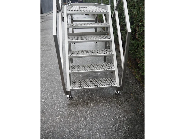 Nn platform - afbeelding 3 van  4