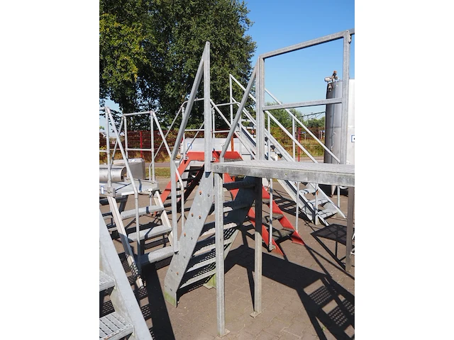 Nn platform - afbeelding 7 van  7