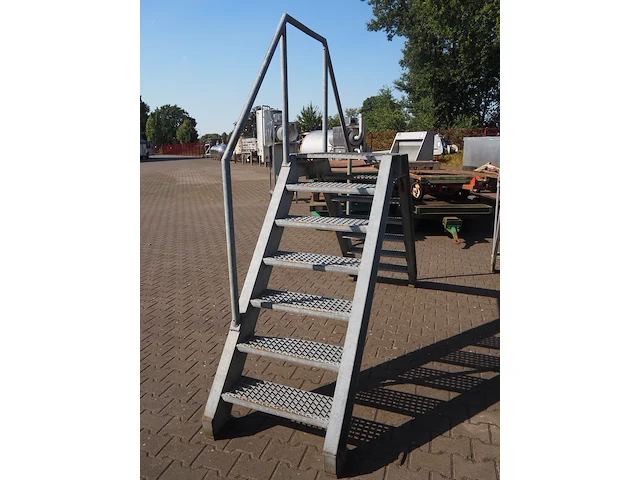 Nn platform - afbeelding 3 van  8