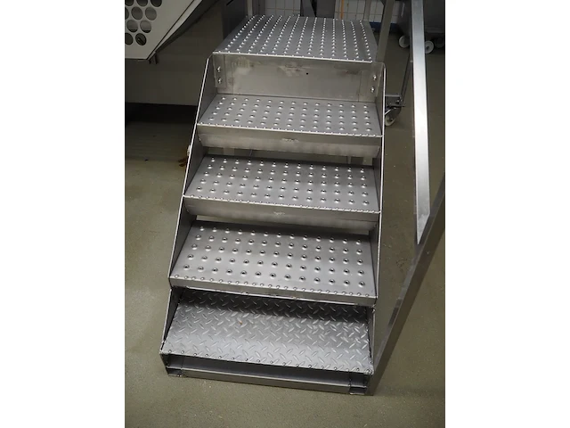 Nn platform - afbeelding 4 van  6